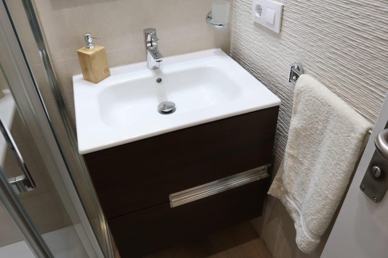 Apartamento Centro Historico Sevilla Luaran gambar